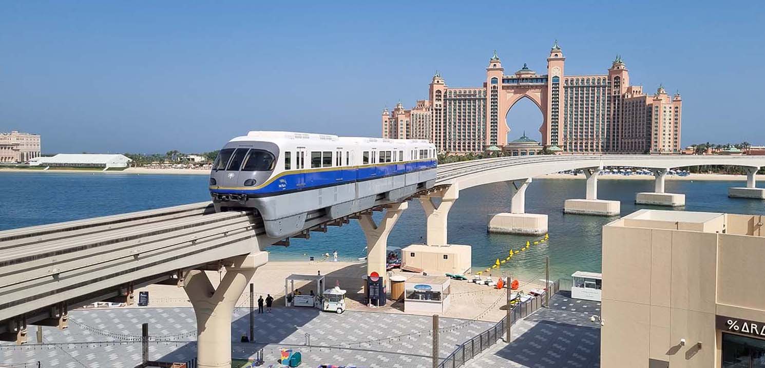 Palm Monorail Dubai's Modern Transport
